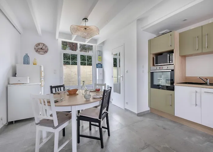 450m Des Plages, Maison Pour 2 Adultes 2 Enfants بيت للعطل *